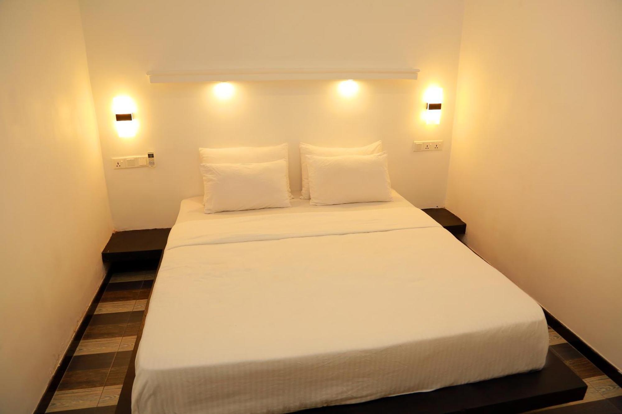 Midigama Holiday Inn Zewnętrze zdjęcie