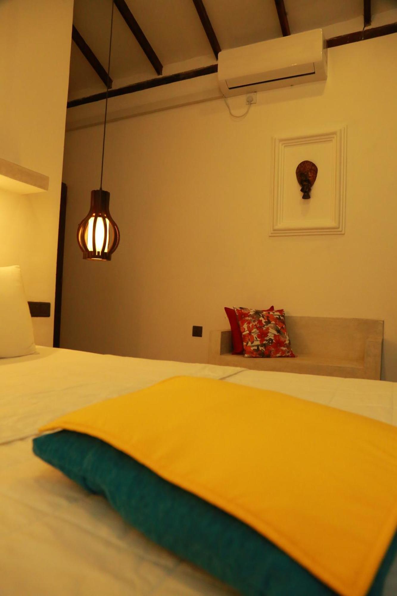 Midigama Holiday Inn Zewnętrze zdjęcie