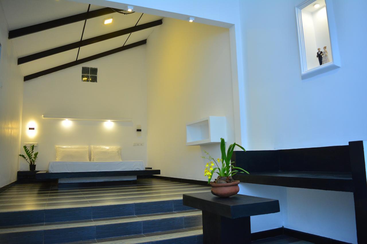 Midigama Holiday Inn Zewnętrze zdjęcie