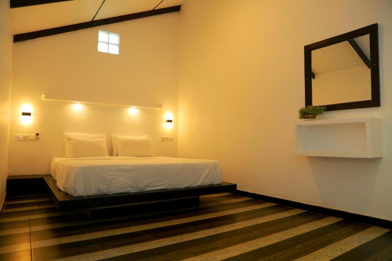 Midigama Holiday Inn Zewnętrze zdjęcie