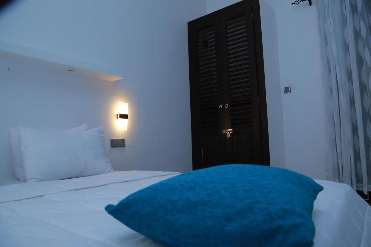 Midigama Holiday Inn Zewnętrze zdjęcie