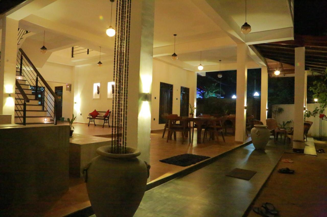 Midigama Holiday Inn Zewnętrze zdjęcie