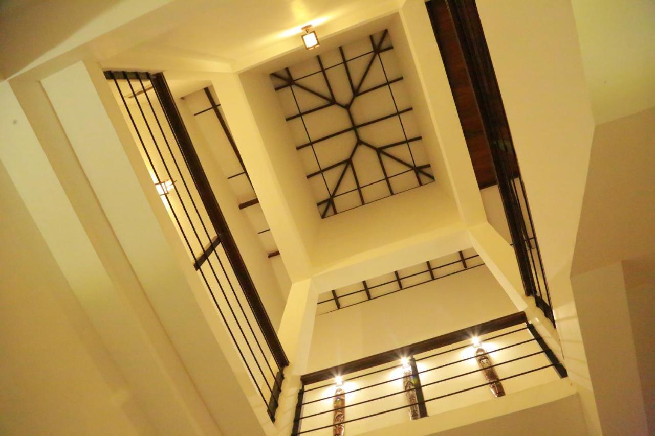 Midigama Holiday Inn Zewnętrze zdjęcie
